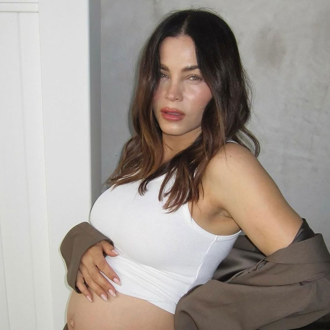 Pregnant Jenna Dewan Inspired by Taylor Swifts TTPD Style