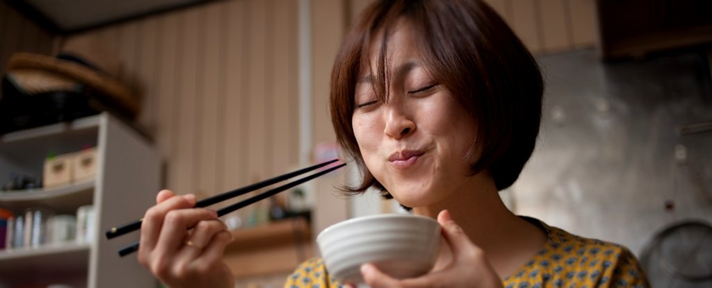 This Japanese Diet Is Linked to Less Brain Shinkage in Women, Experts Say : ScienceAlert