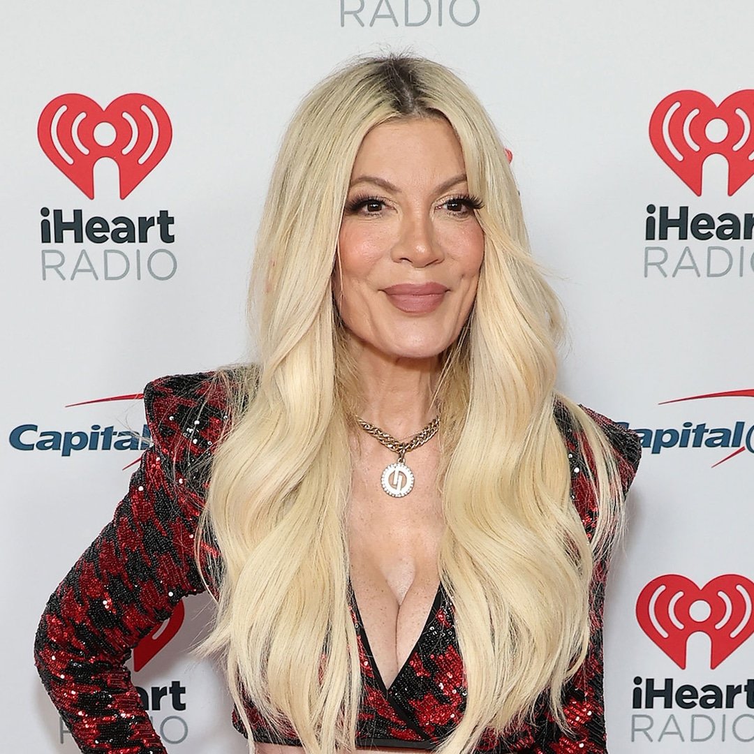 Tori Spelling Says She Once Peed in Her Sons Diaper While in Traffic