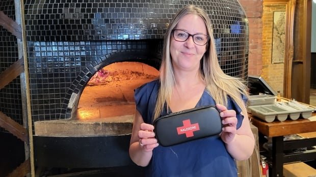 Why staff at an Ontario cottage country restaurant took naloxone training
