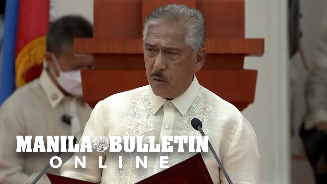 Senate President Vicente “Tito” Sotto III reads joint resolution of Congress