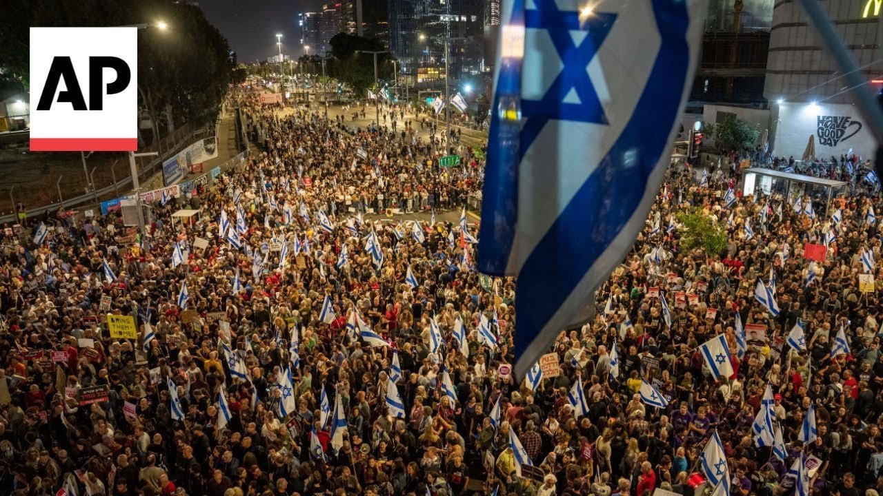 Thousands of Israelis in Tel Aviv demand cease-fire and Netanyahu’s resignation