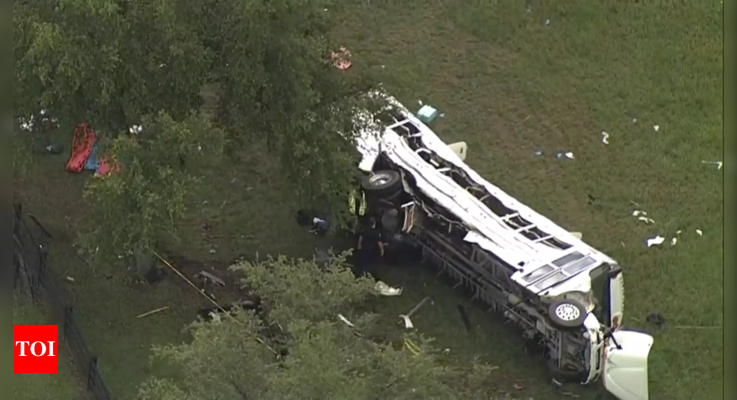 8 dead at least 40 injured as farmworkers bus overturns in central Florida truck driver arrested