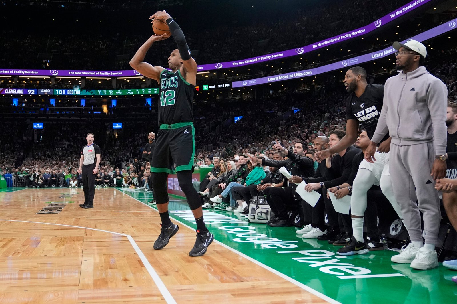 Celtics oust Cavaliers, enter third consecutive East finals