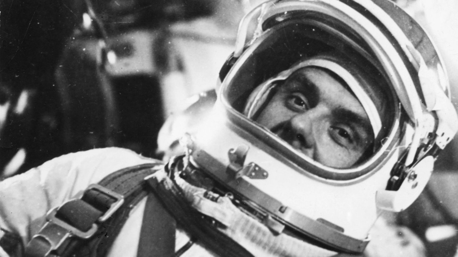 Chilling tale of selfless cosmonaut who fell from SPACE after volunteering for ‘suicide mission’ to save best friend