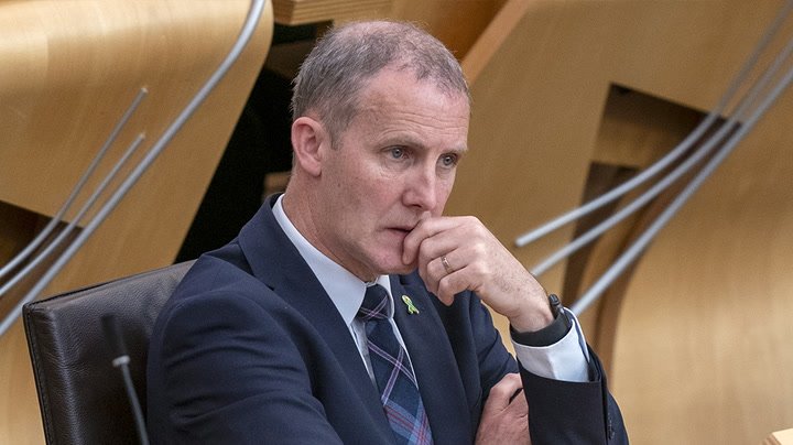 Ex minister Michael Matheson suspended from Holyrood over iPad roaming bill row