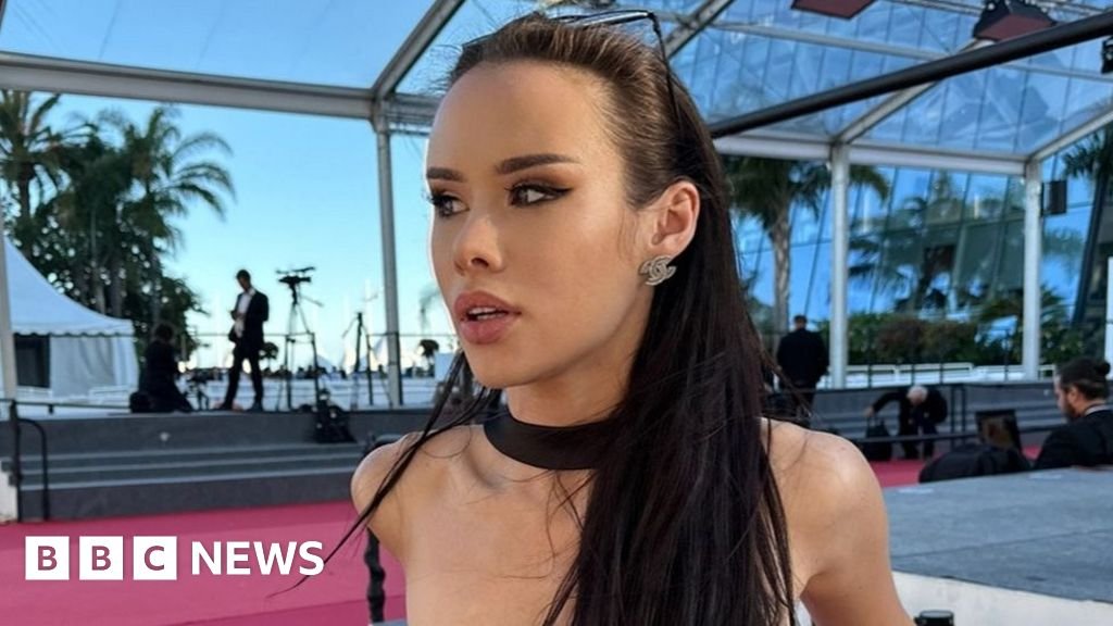 Model Sawa Pontyjska sues over Cannes red carpet assault