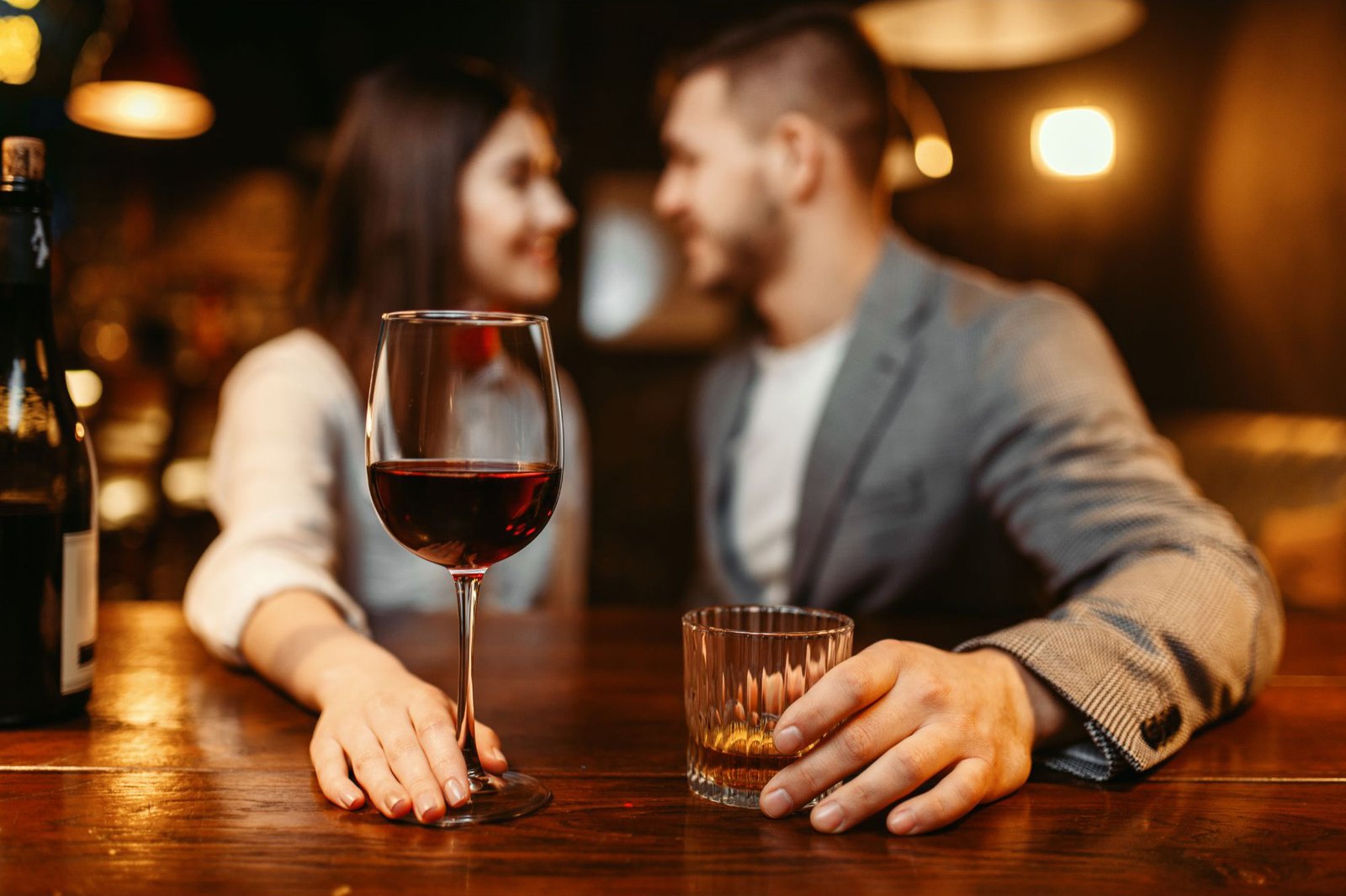 New Research Reveals That Couples Who Drink Together Live Longer