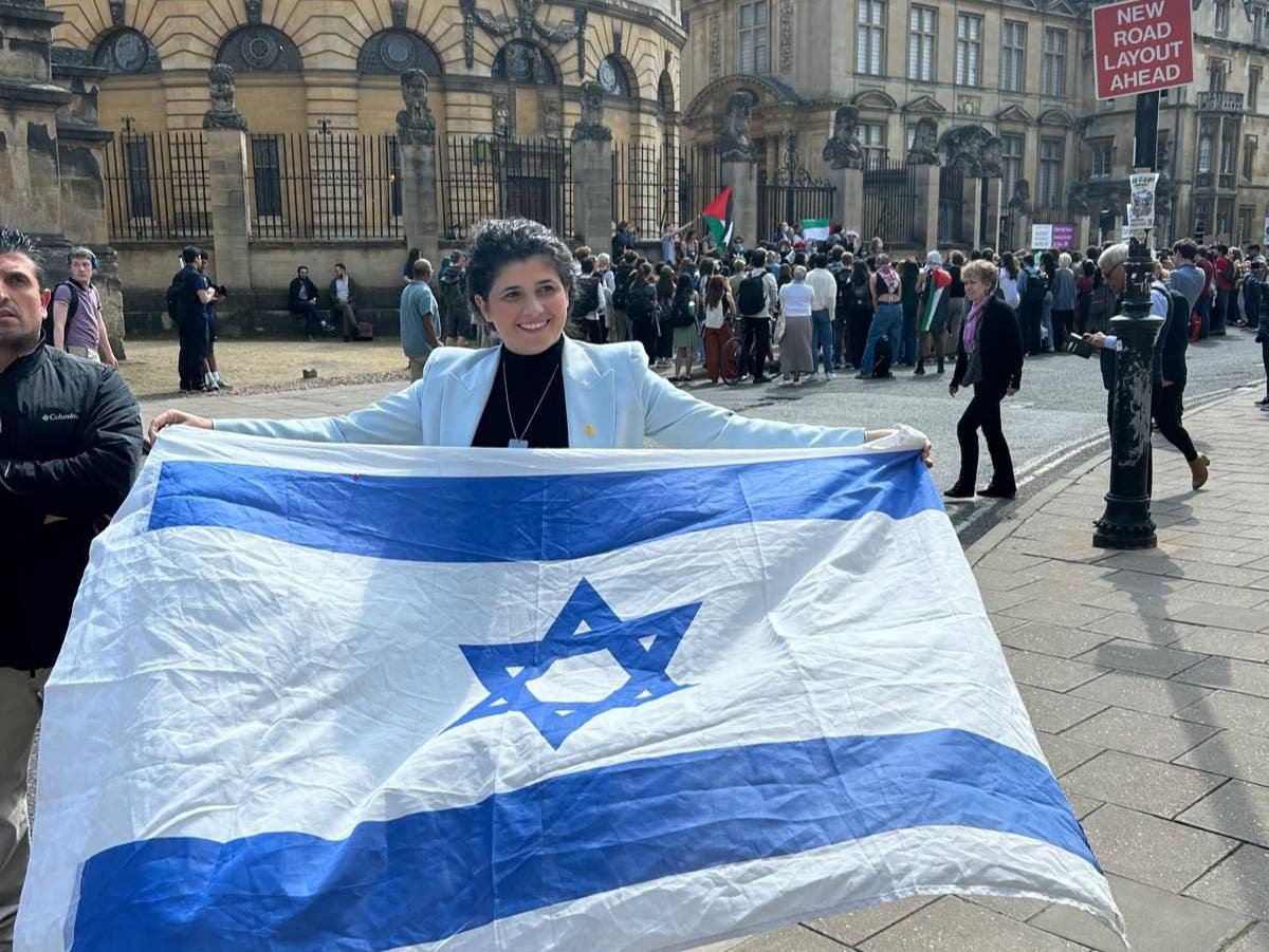 Oxford University protest Israeli MP Sharren Haskel appears at student rally calling for end of Gaza war
