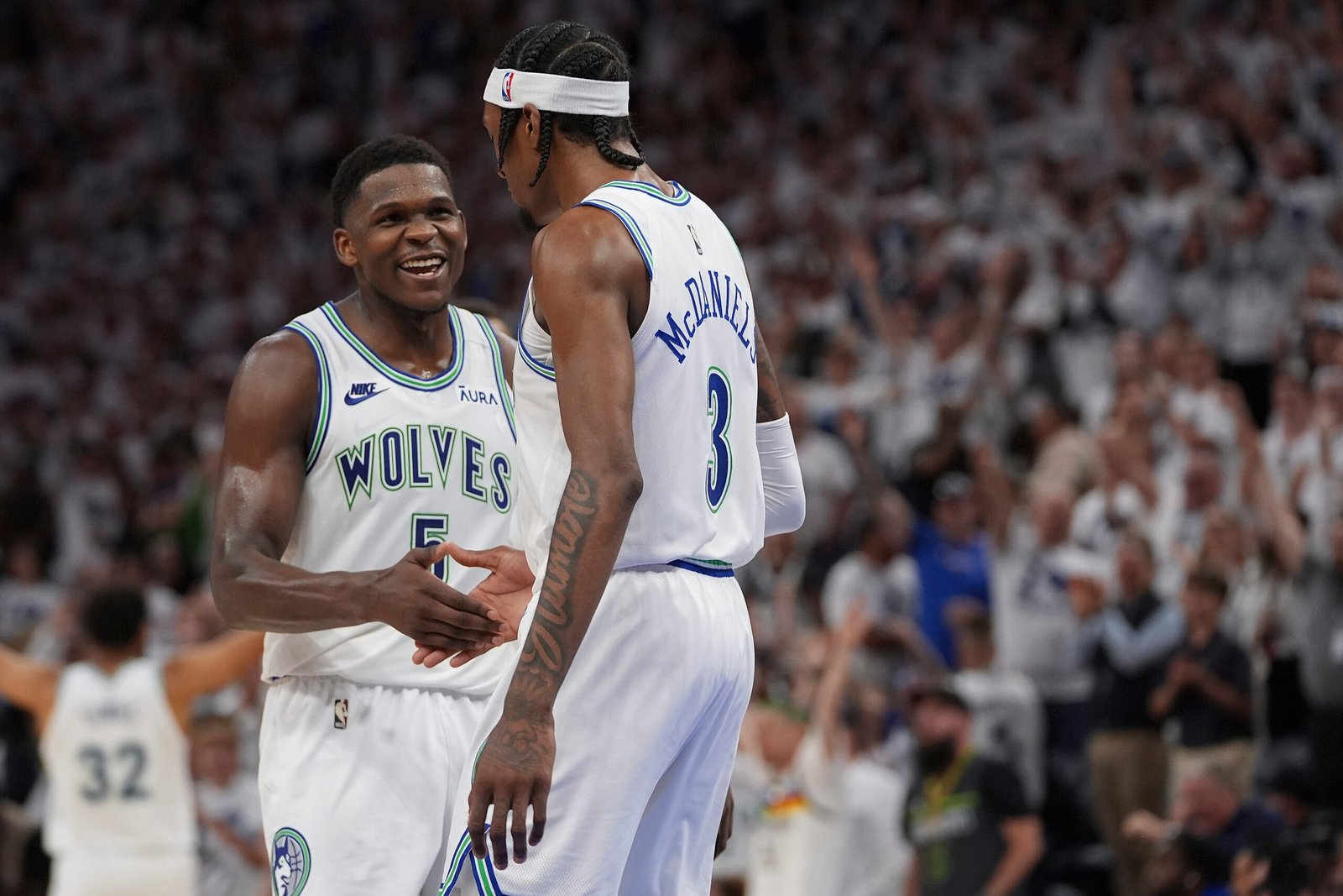 Timberwolves rally from 20 down to stun Nuggets in Game 7