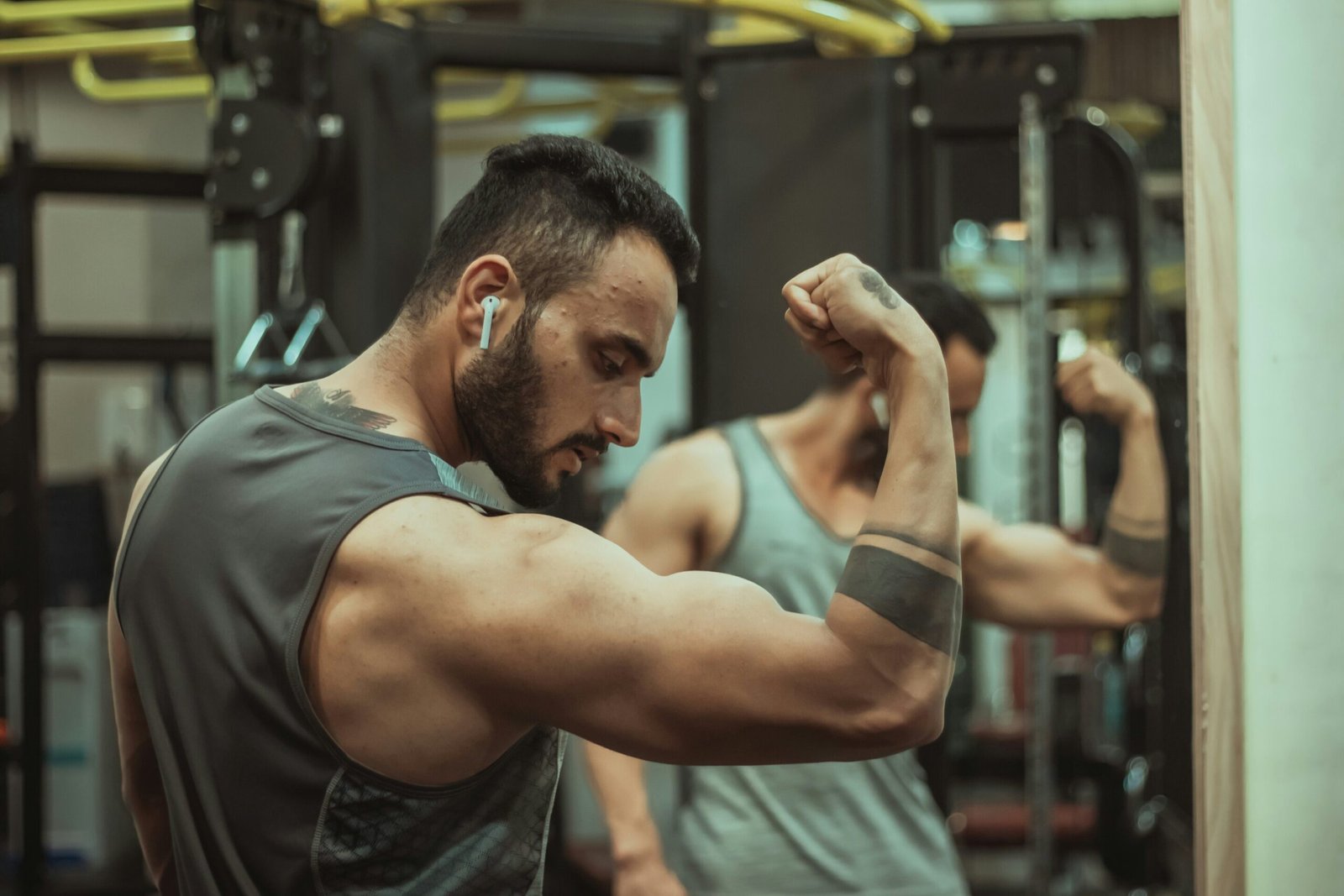 Why gymgoers should be wary of using testosterone supplements to boost their gains