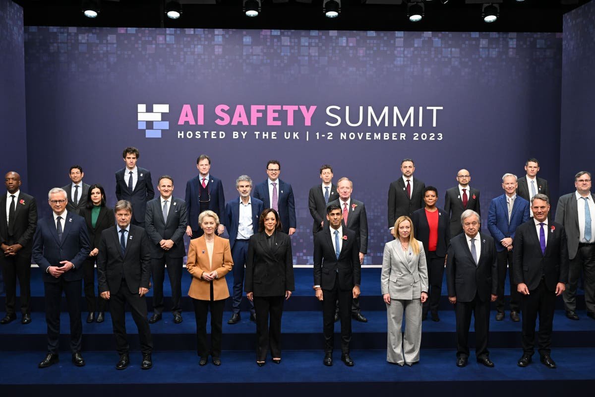World leaders need to get serious about AI experts warn as summit opens