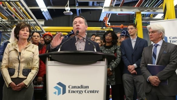 Alberta government dissolves controversial energy war room