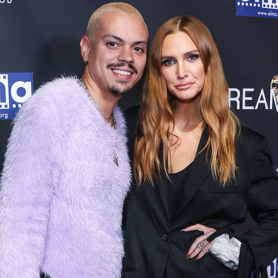 Ashlee Simpson Evan Ross Make Rare Red Carpet Appearance With 3 Kids