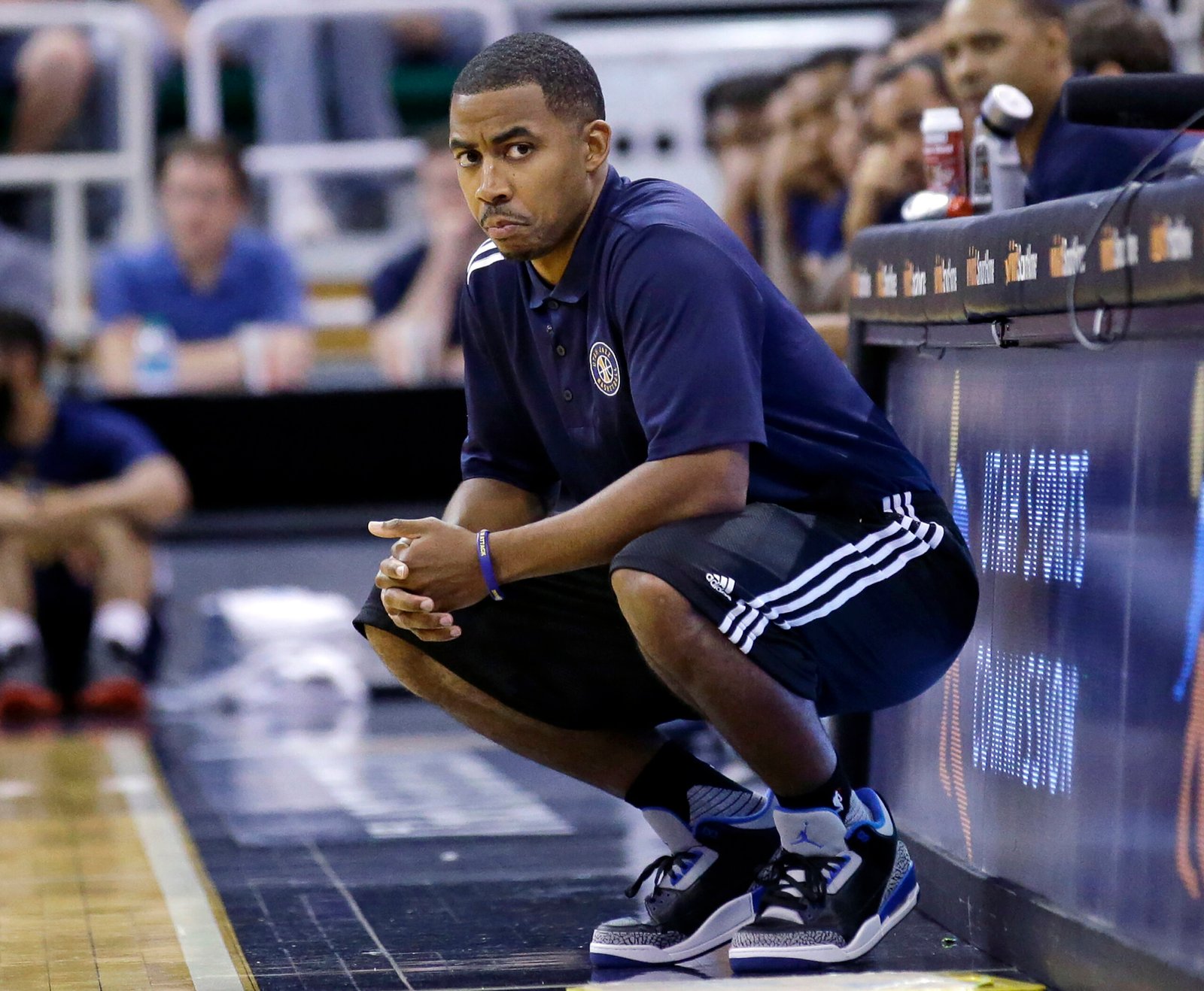 Cavaliers to interview assistants Johnnie Bryant, Quinn