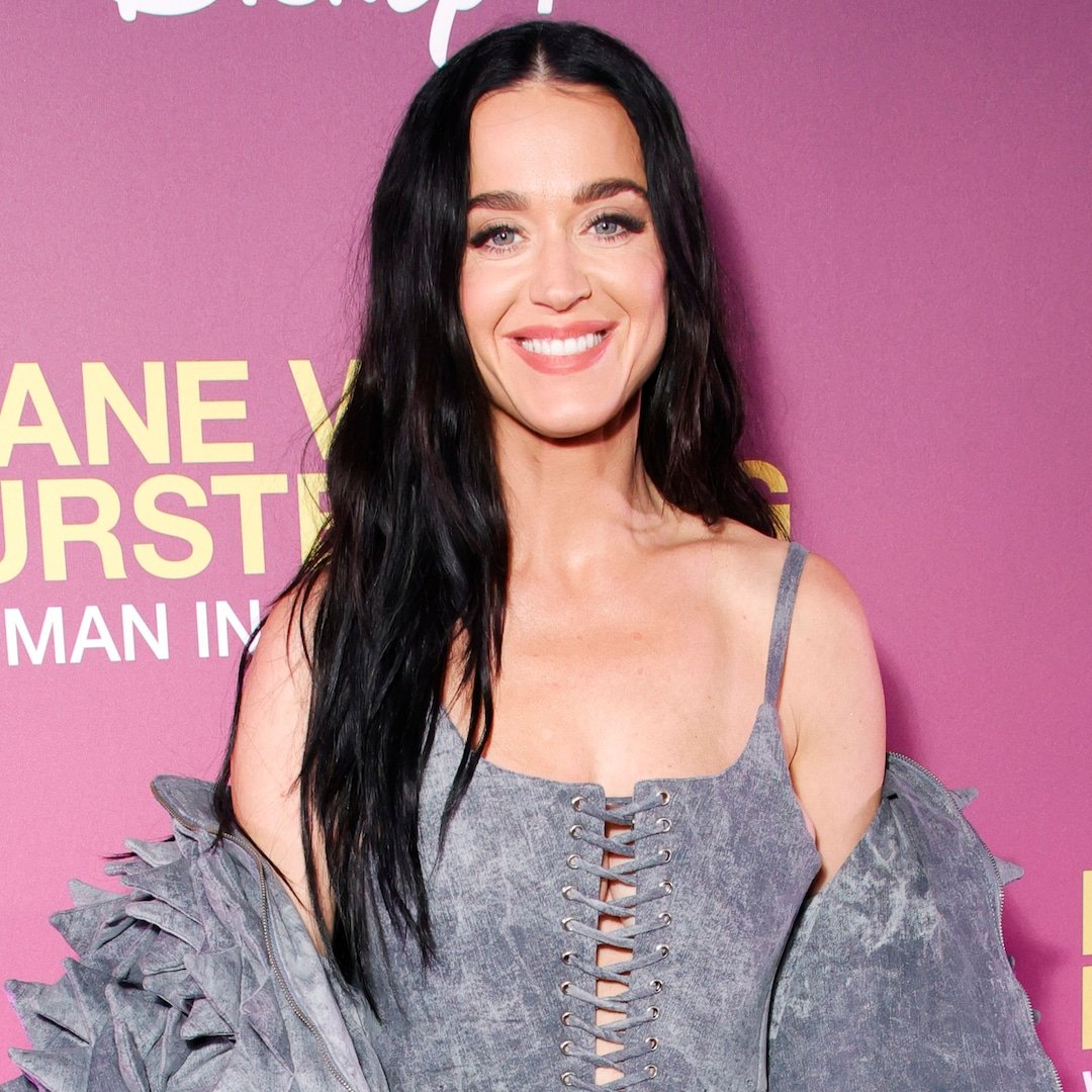 Katy Perry Covers Her C Section Scar Wearing Her Most Revealing Look