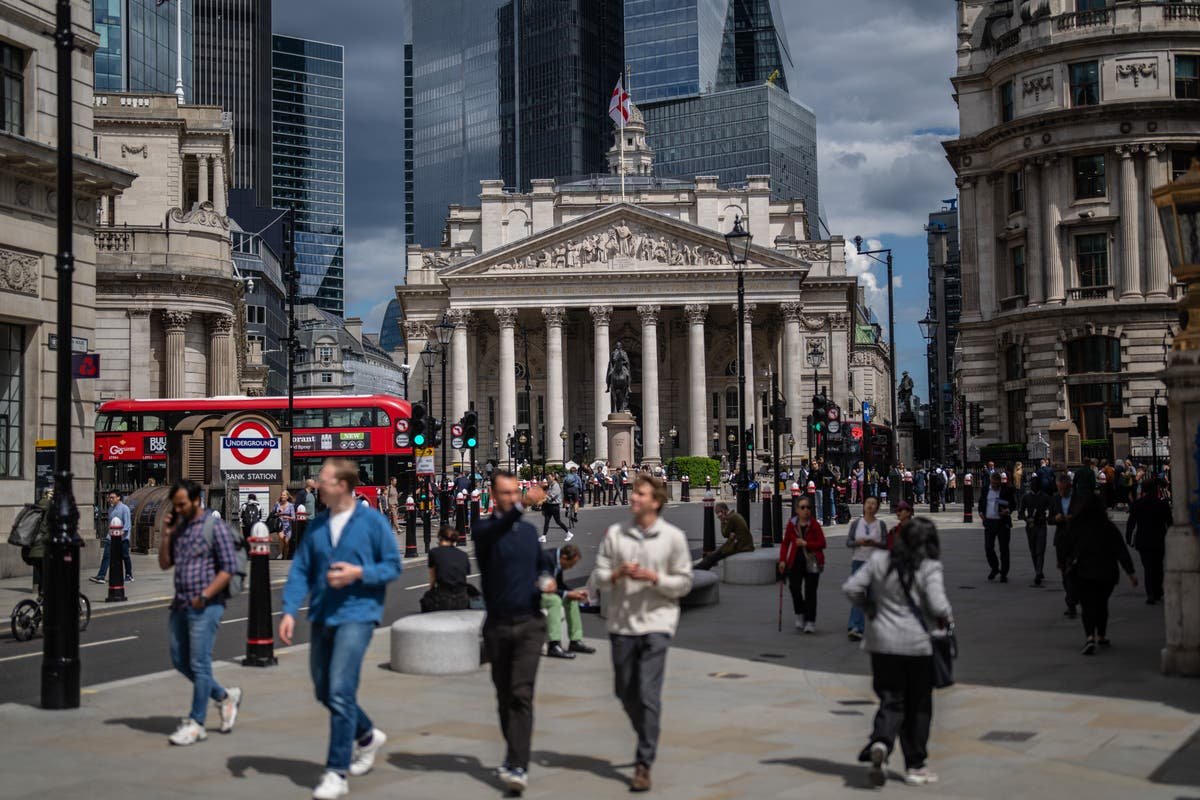 No fall in interest rates despite inflation hitting 2 target Bank of England announces