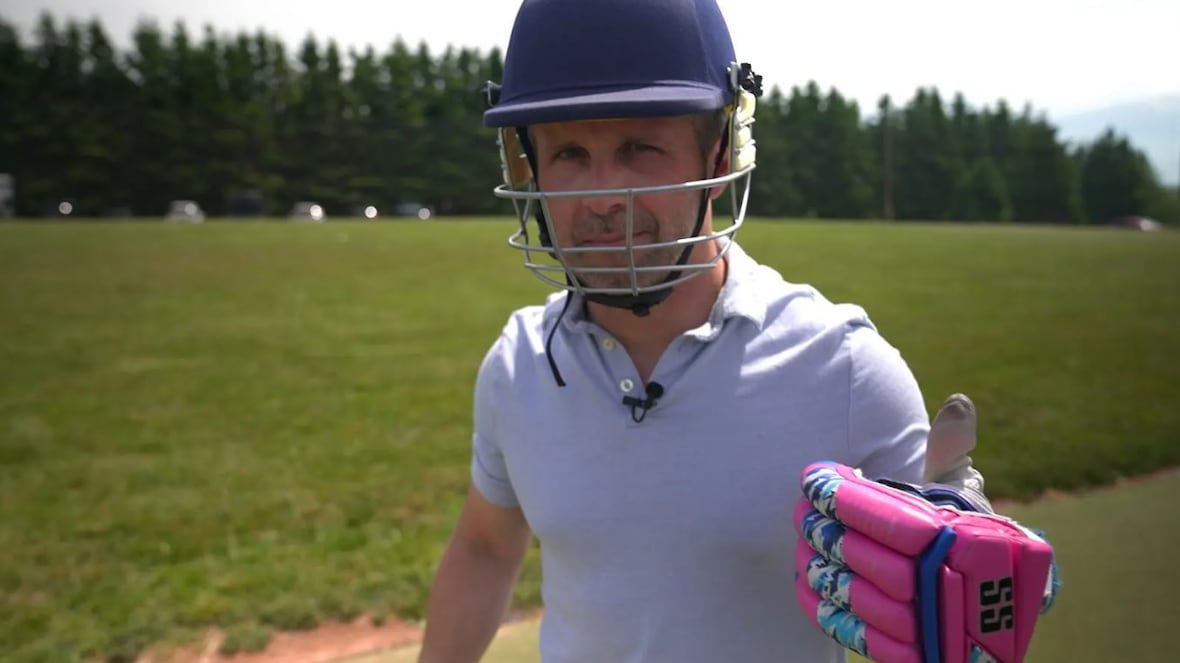 Our man at bat: CBC P.E.I.’s Jay Scotland goes to Tea Hill Park to try his hand at cricket
