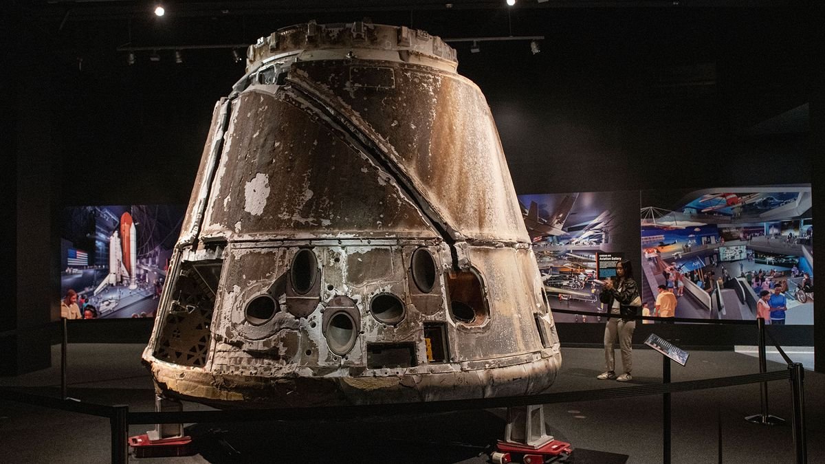 SpaceX Dragon capsule on display ahead of joining space shuttle L.A. exhibit