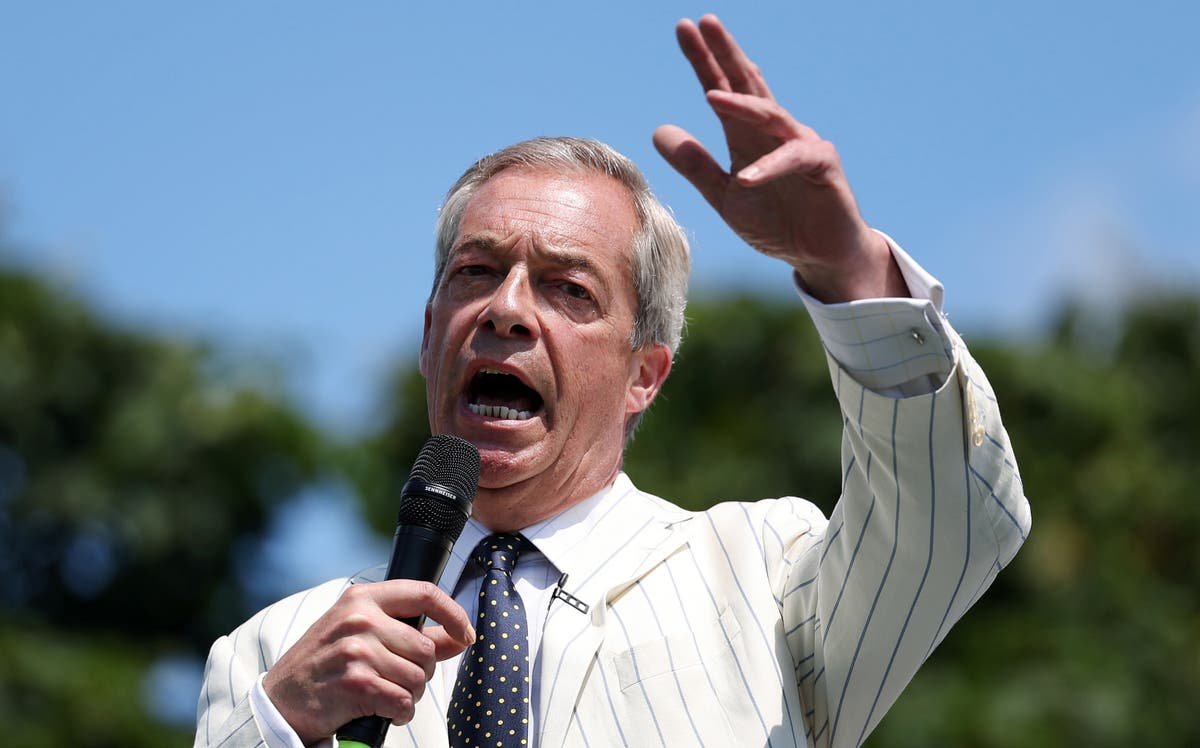 Tory activists back Farage over west provoking Putin