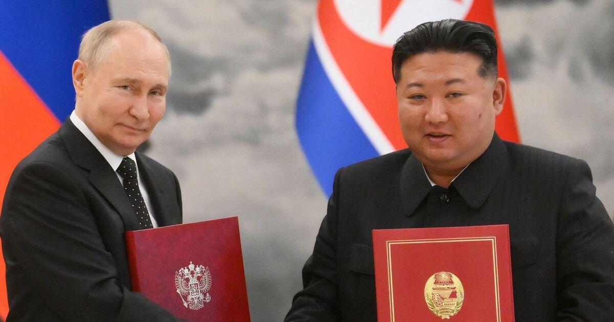 Vladimir Putin and Kim Jong-Un’s alliance creates ‘theatre for war’ | World | News