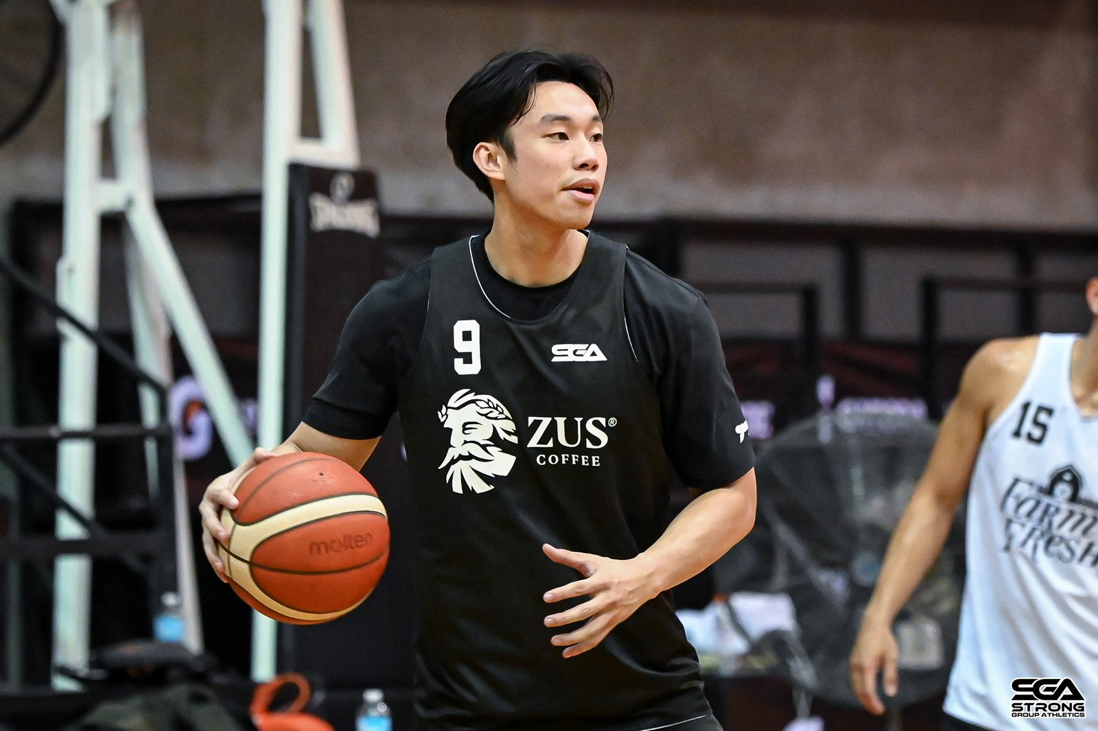 Dave Ildefonso to declare for PBA Draft with his dad, bro in mind