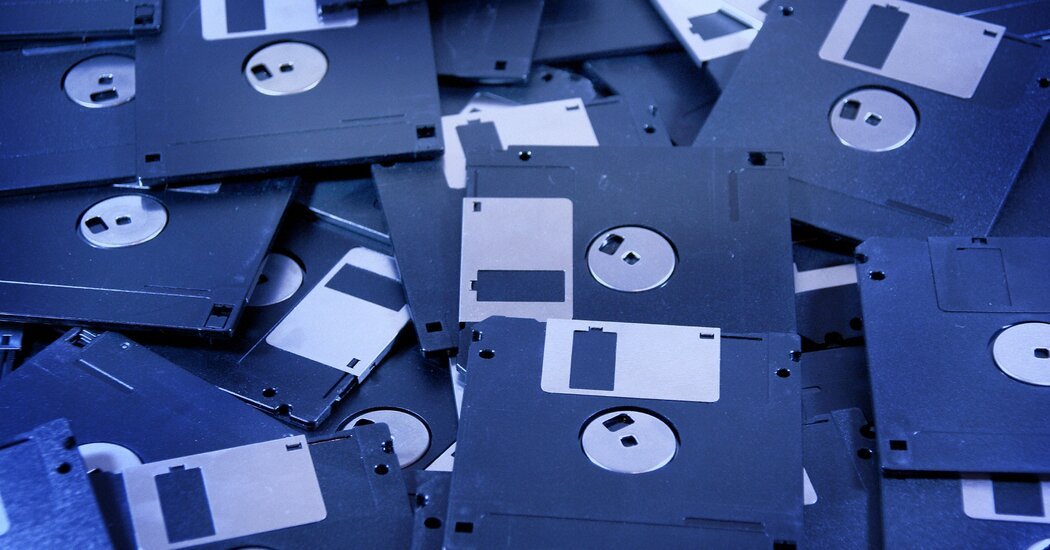 Japan Finally Phases Out Floppy Disks