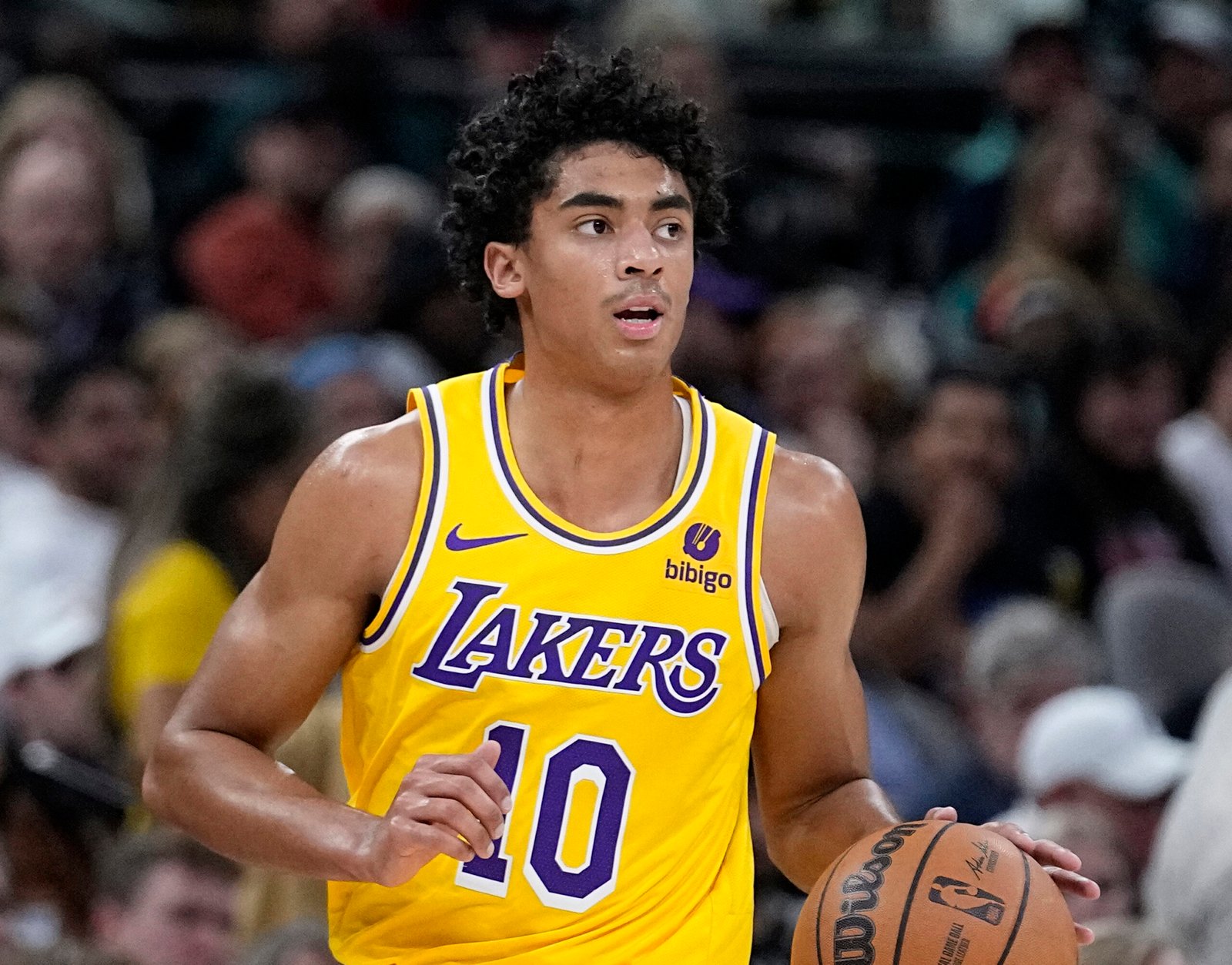 Max Christie returning to Lakers on 4-year, $32 million deal