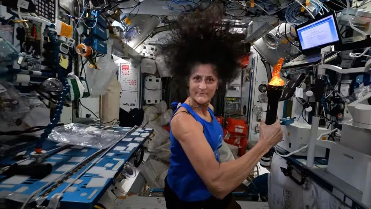 NASA astronauts hold their own Summer Olympics in space (video)