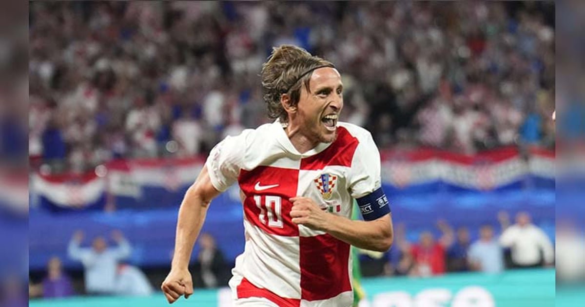 Real Madrid extends Luka Modric’s contract