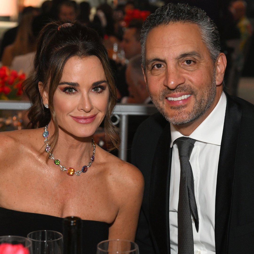 Where Kyle Richards Mauricio Umansky Stand 1 Year After Their Breakup