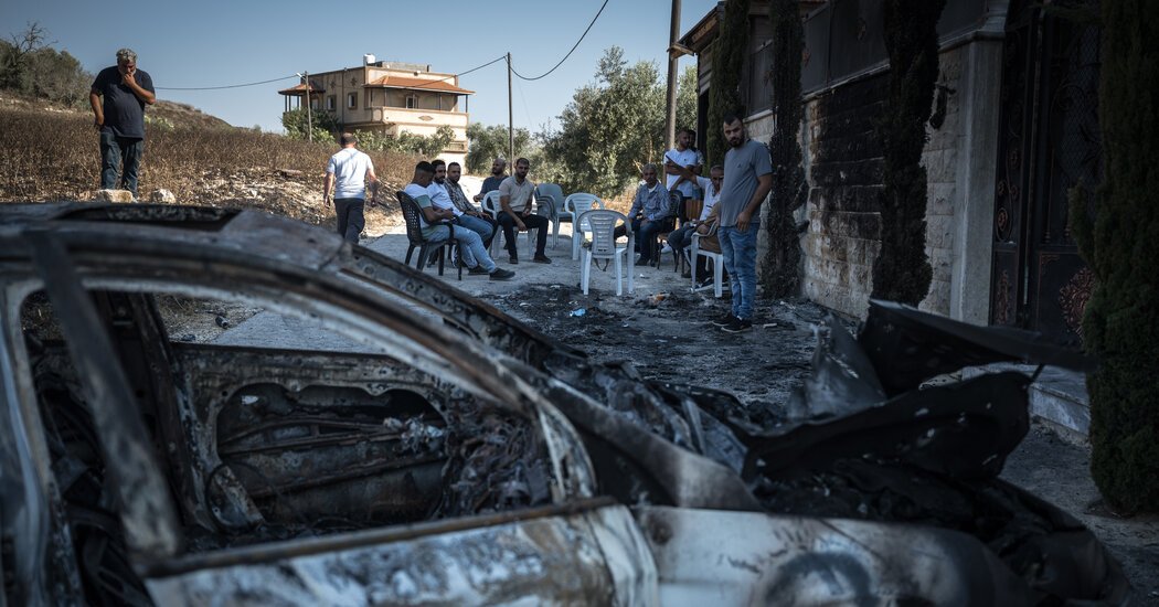 Attack by Israeli Settlers in West Bank Sends Palestinians Fleeing