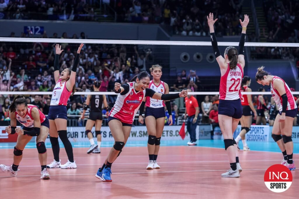 Creamline Cool Smashers celebrate a point against Cignal HD Spikers in the PVL Reinforced Conference semifinals