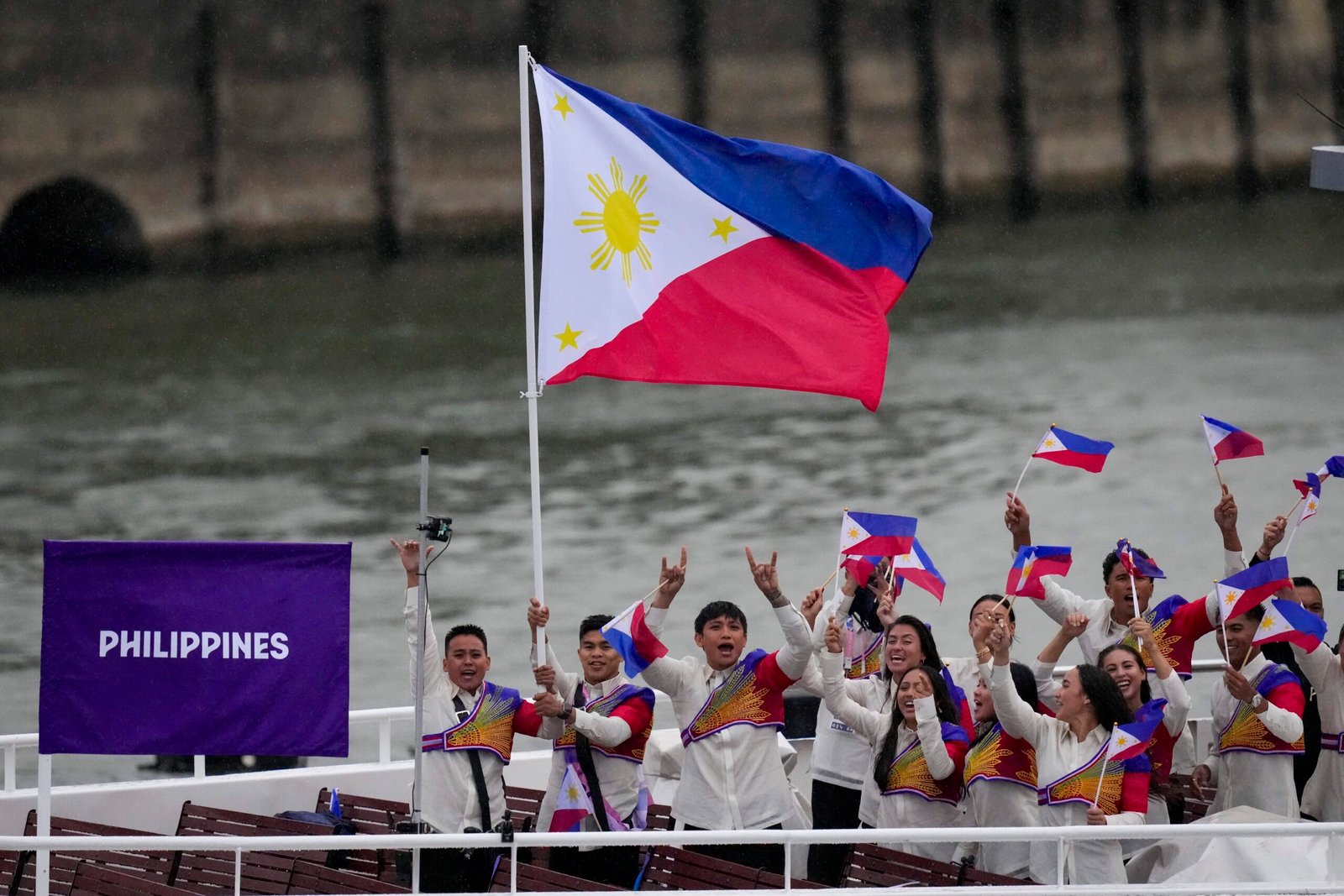 LIVE UPDATES: Team Philippines' homecoming