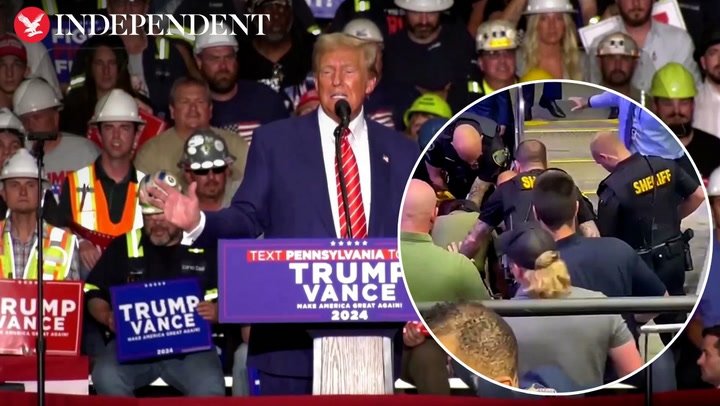 Security tackle attendee at Donald Trump rally in Pennsylvania