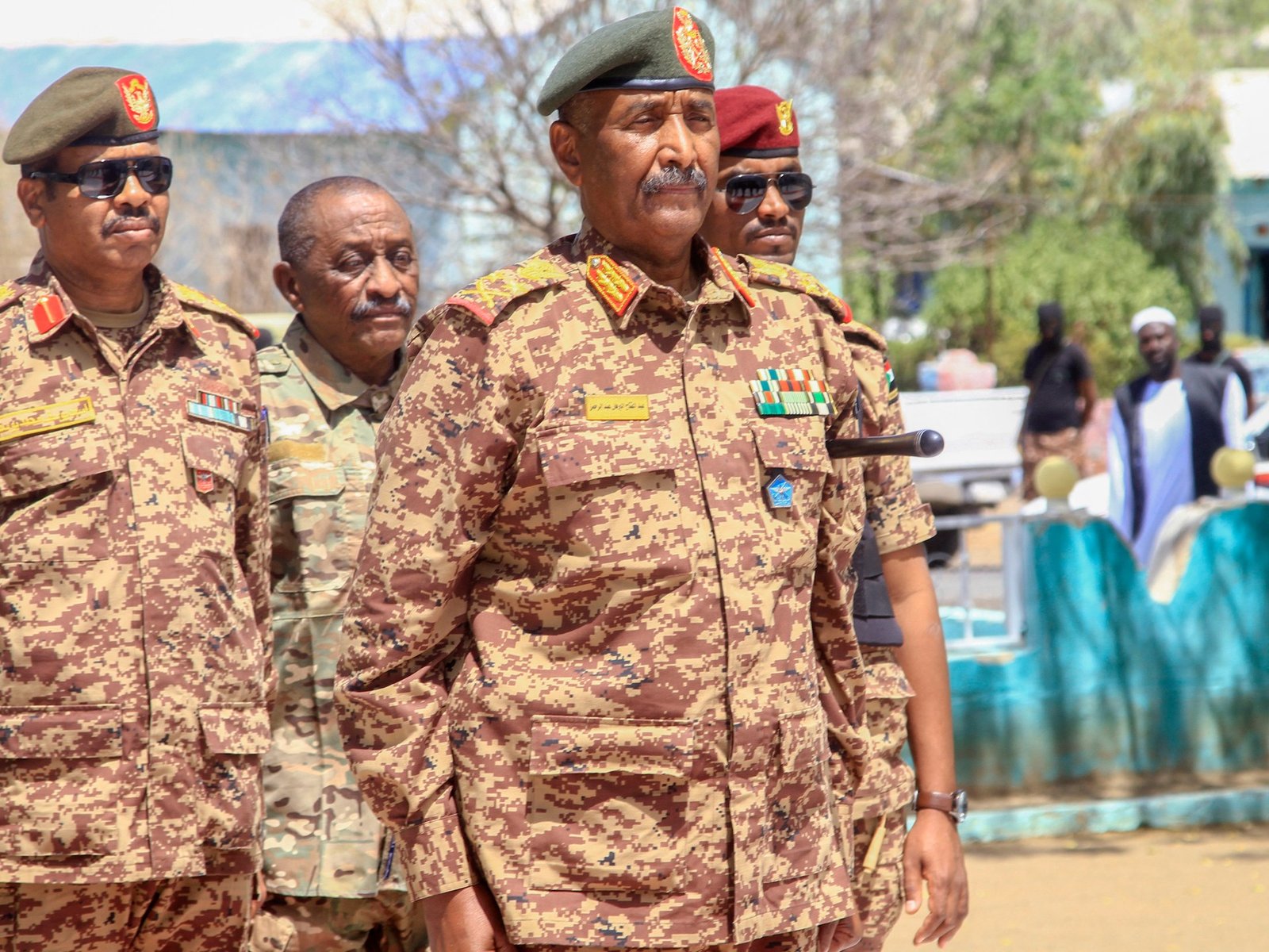 Sudan army chief criticises Geneva talks, vows to continue fighting RSF | Humanitarian Crises News