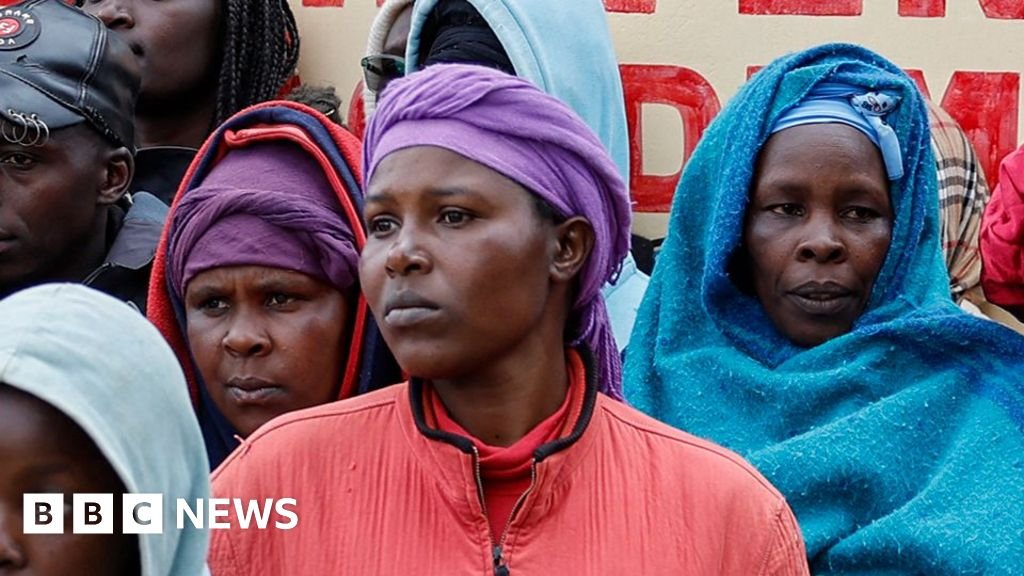 Anxious wait for parents after deadly Kenya school fire