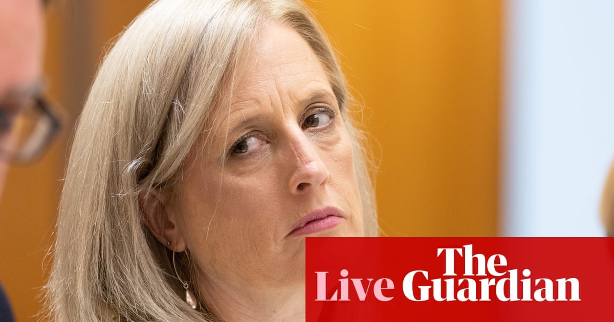 Australia news live: Greens ‘out of control’ for refusing to pass RBA reforms without an interest rate cut, Gallagher says | Australia news