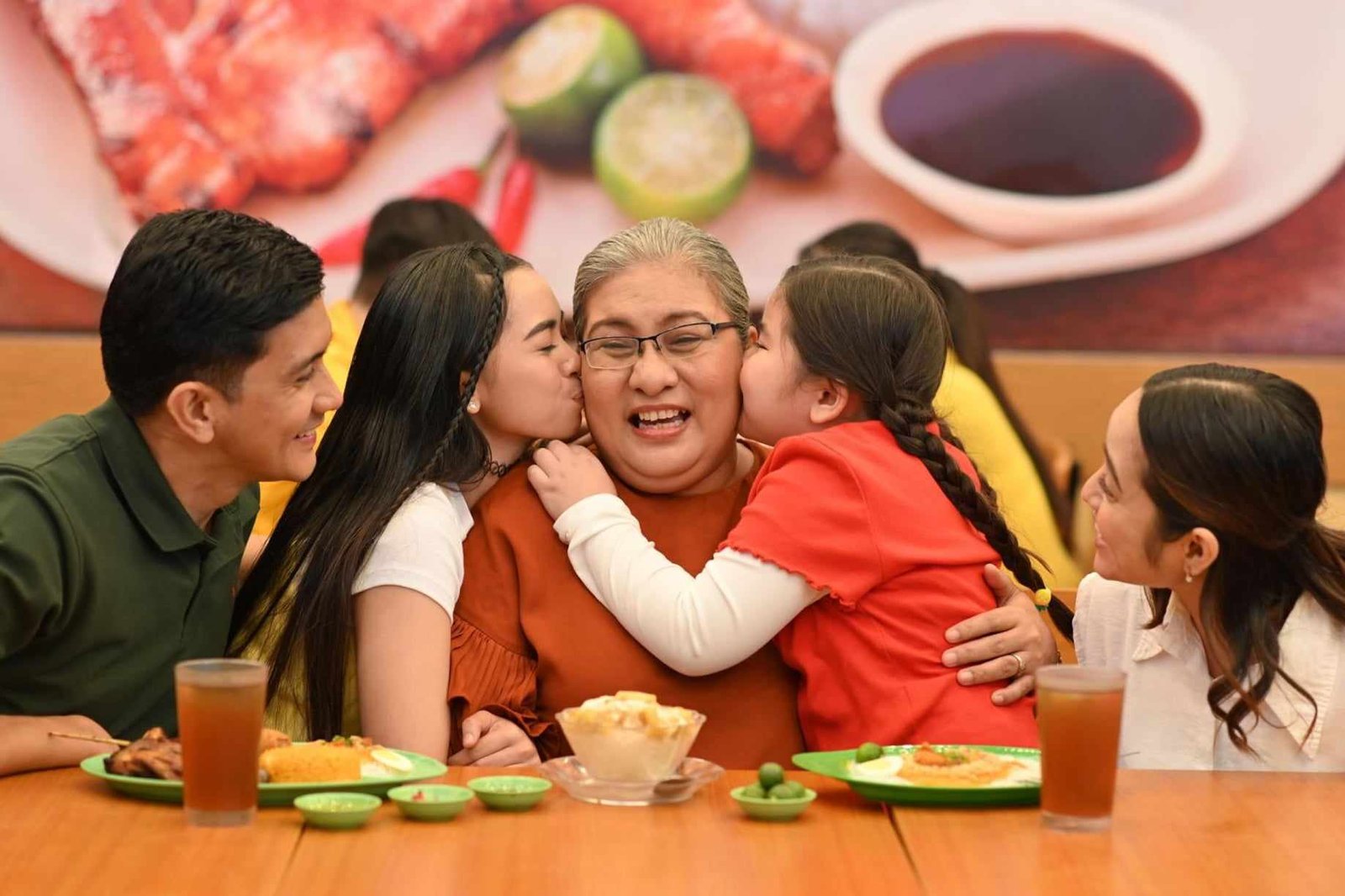 Celebrate Grandparents’ Day with delicious treats from Mang Inasal