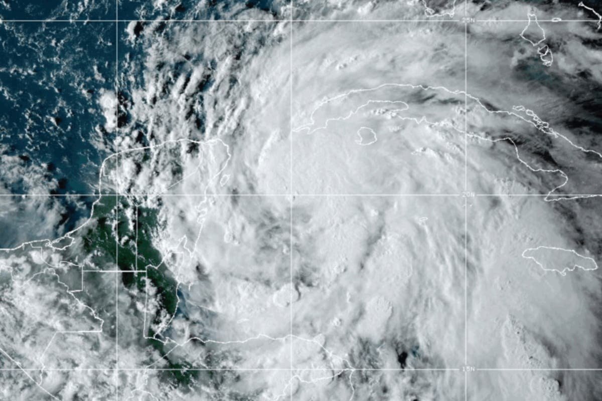 Tropical Storm Helene live updates: Track its path as Florida braces for major hurricane strike