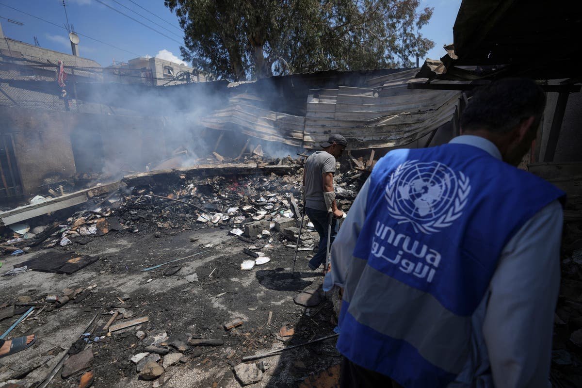 Aid fears in Gaza as Israel bans UN refugee agency