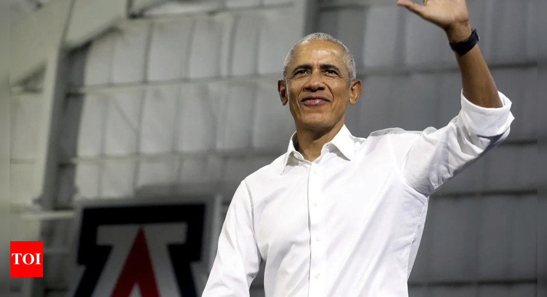 Barack Obama: 'America is ready to turn the page': Obama throws weight behind Harris as election enters final stretch