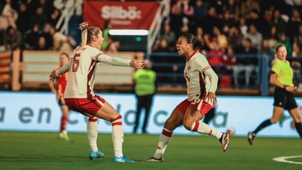 Canada concedes late equalizer, limits world champion Spain to draw in women's soccer friendly