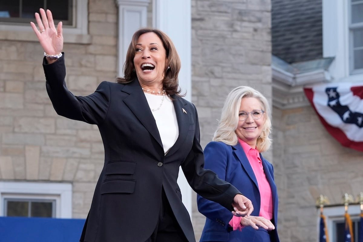 Kamala Harris campaigns with Liz Cheney at the GOP’s birthplace