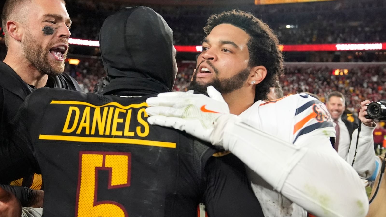 NFL results and highlights: Jayden Daniels' last-second Hail Mary leads Washington Commanders past Chicago Bears | NFL News