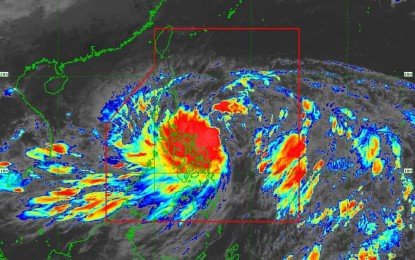 PAGASA warns of storm surge as ‘Kristine’ pounds Luzon