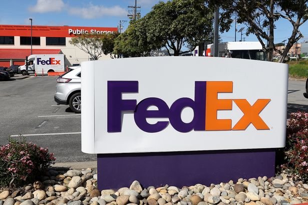 People are only just realising 'mind-blowing' cryptic message in FedEx's logo