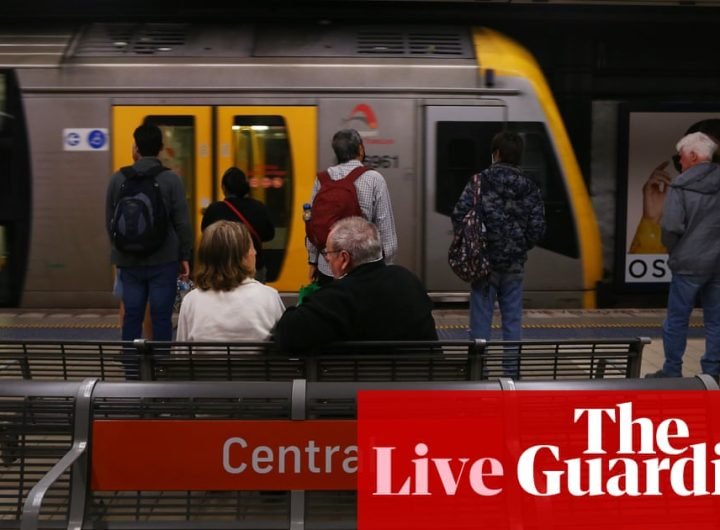 Australia politics live: Sydney train strike called off; Shorten takes aim at ‘zealous fringe’ in farewell speech | Australia news