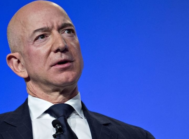 Bezos hits back at Musk in sniping over Tesla, SpaceX holdings