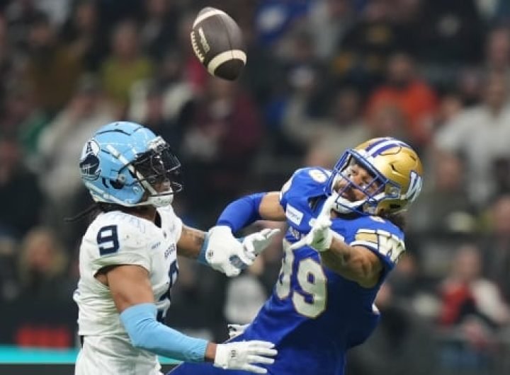 Bombers lead Argos 10-6 in Grey Cup